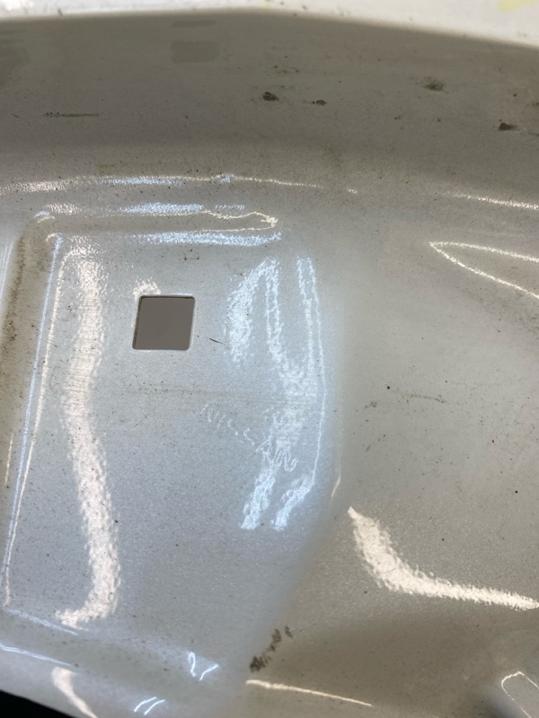 Крыло переднее правое