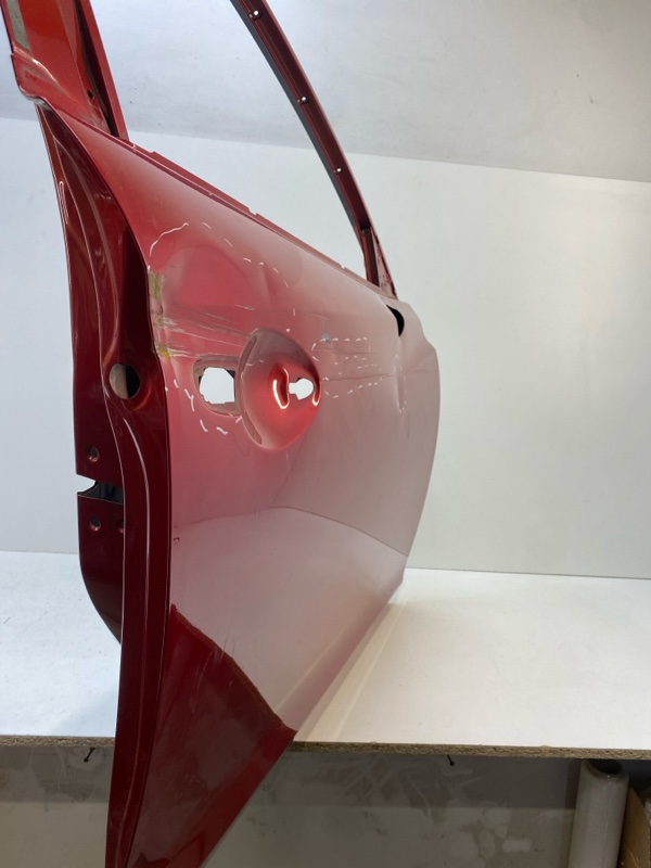 Дверь передняя правая