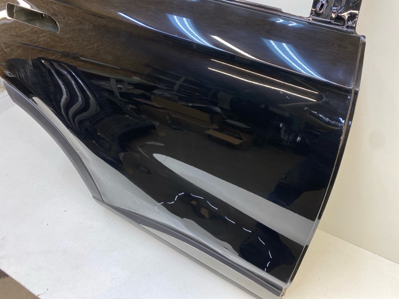 Дверь задняя правая