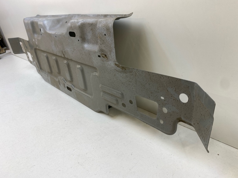 Панель задняя