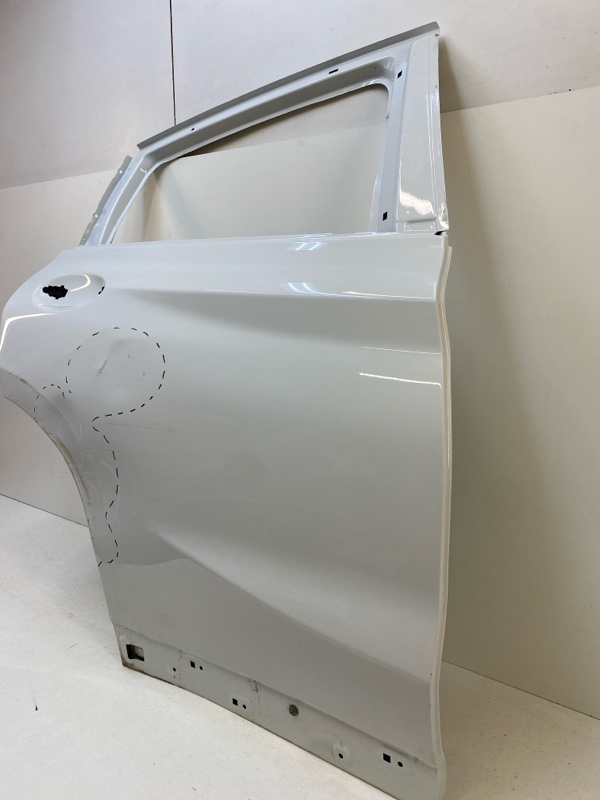 Дверь задняя правая