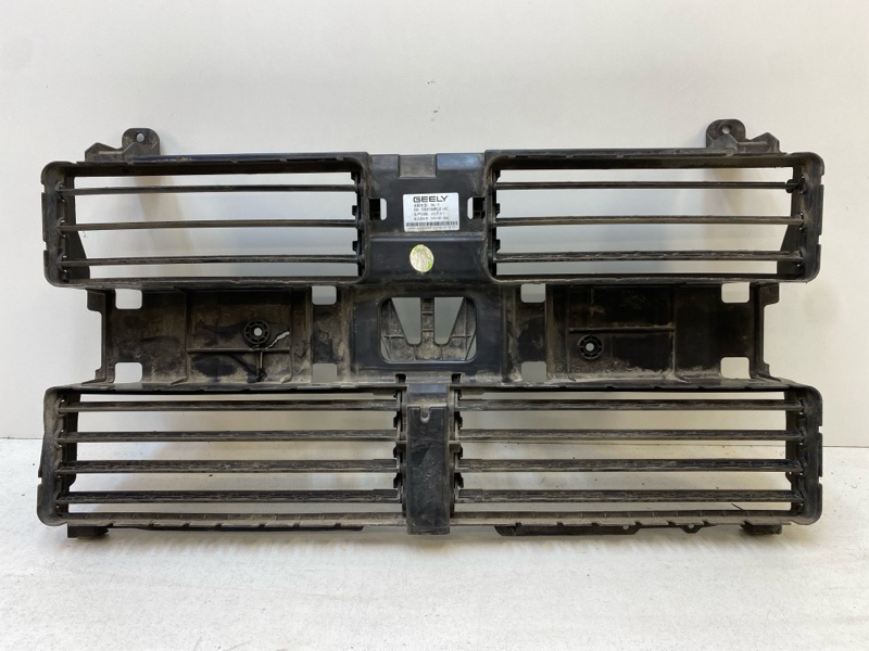 Жалюзи (воздуховод) бампера переднего