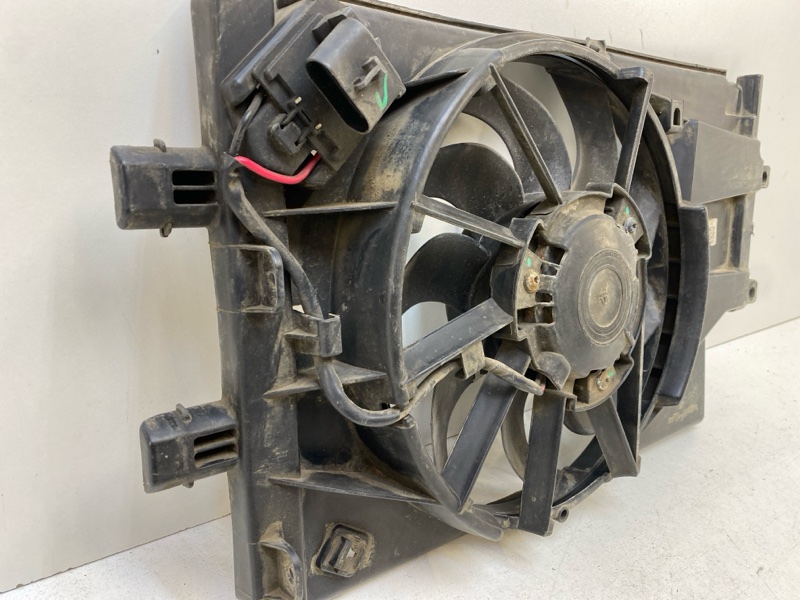 Вентилятор радиатора