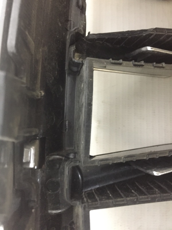 Решетка радиатора