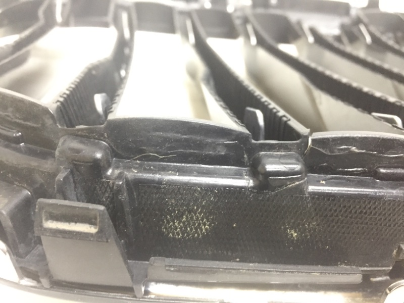 Решетка радиатора