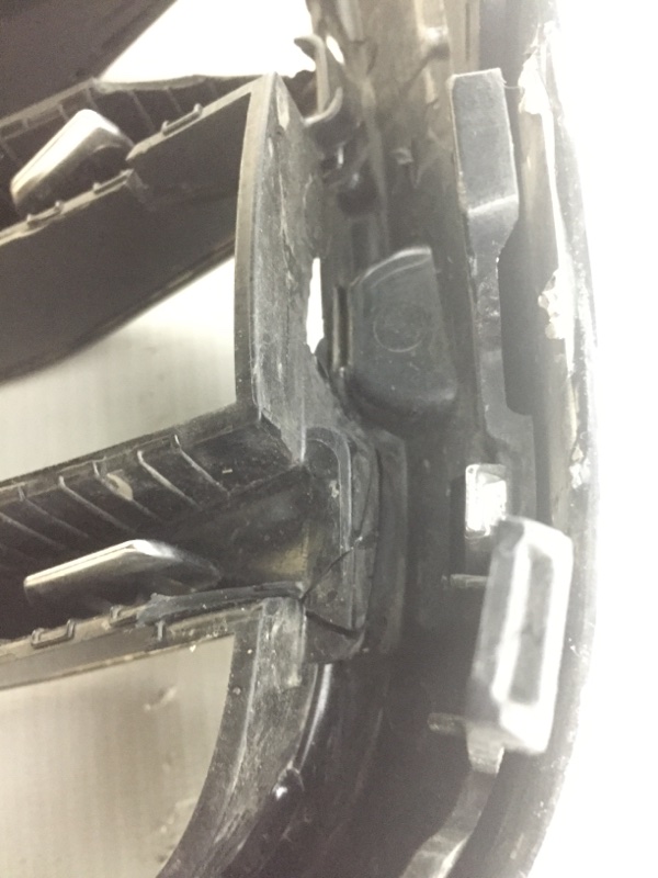 Решетка радиатора