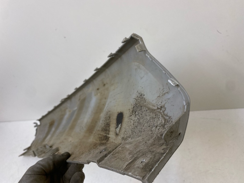 Спойлер заднего бампера