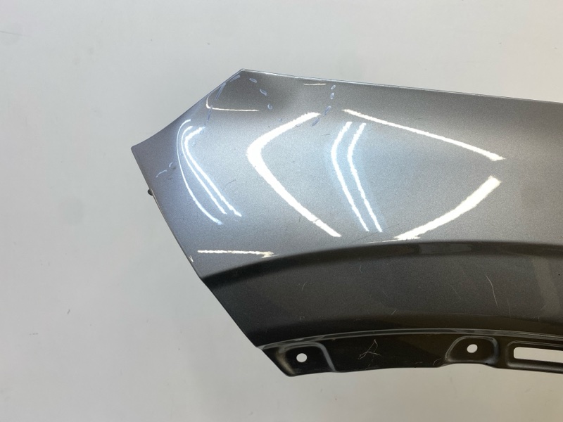 Крыло переднее левое