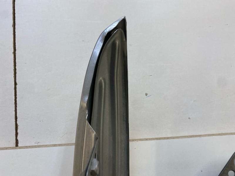 Крыло переднее левое