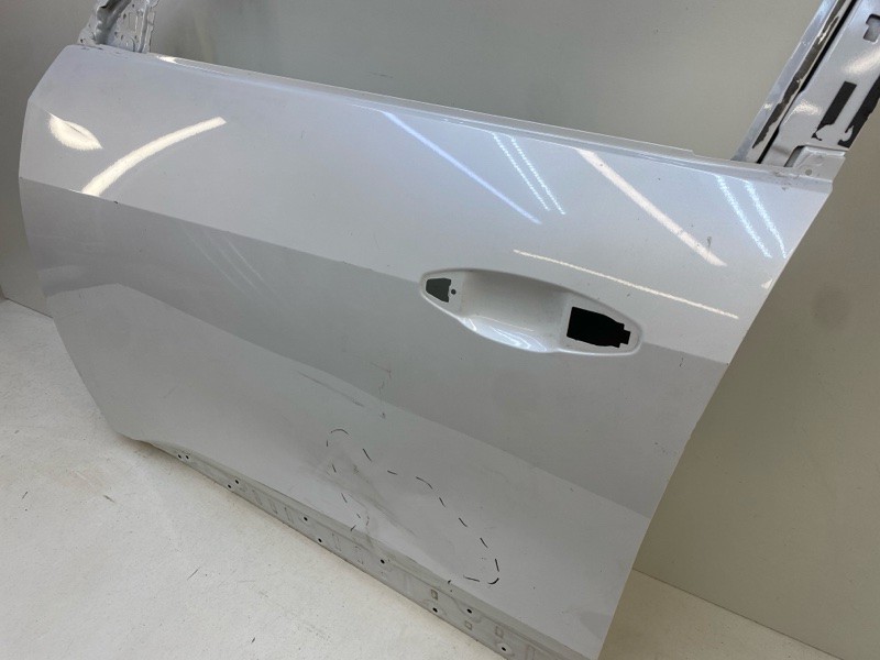 Дверь передняя левая