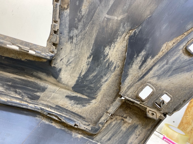 Бампер передний