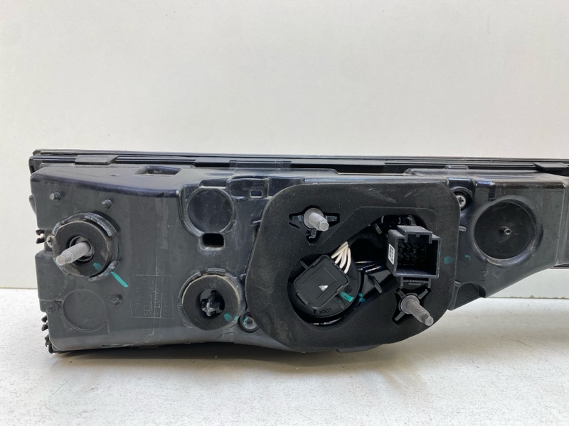 Фонарь задний