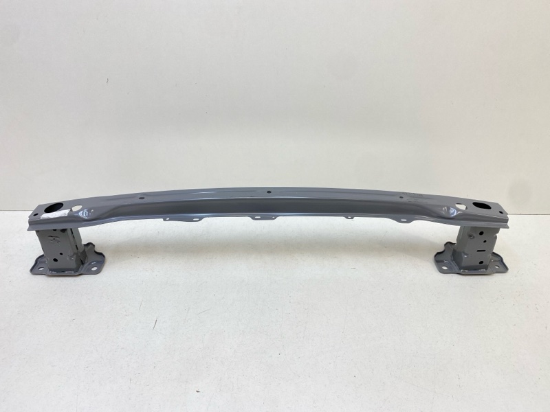 Усилитель переднего бампера