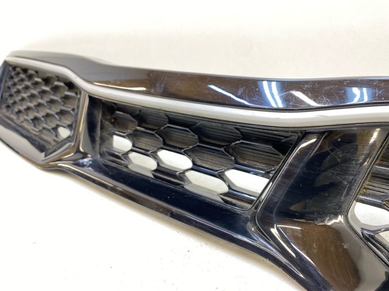 Решетка радиатора