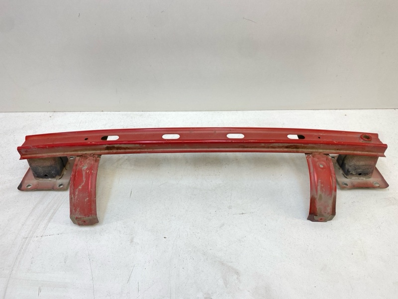 Усилитель заднего бампера