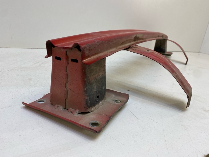 Усилитель заднего бампера