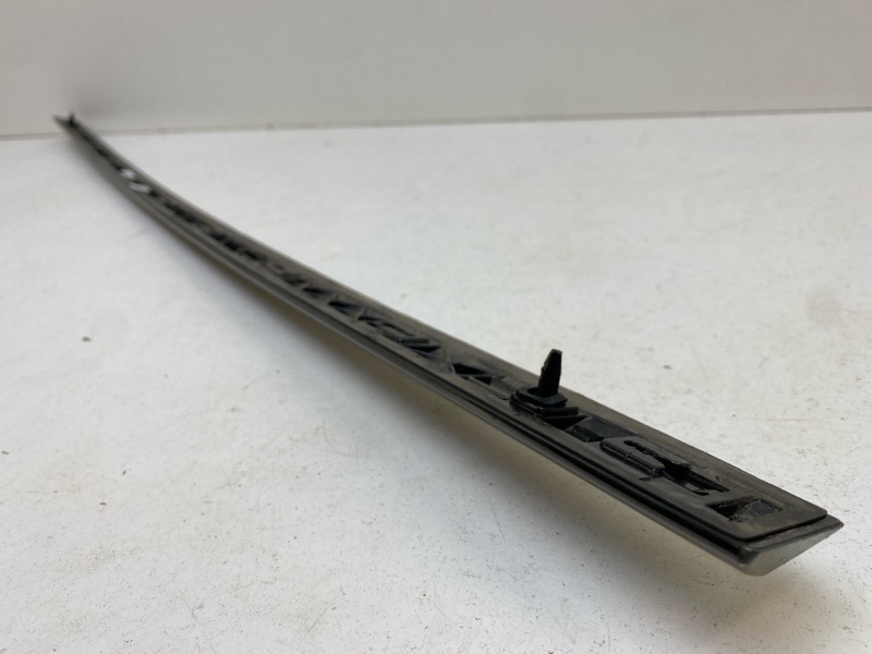 Молдинг двери