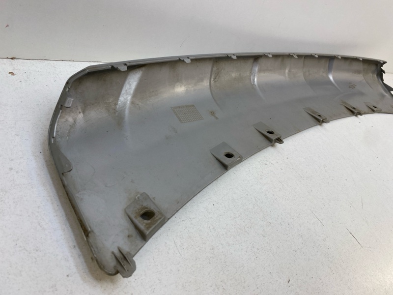 Спойлер переднего бампера