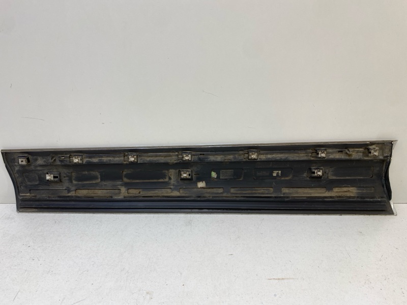 Молдинг двери