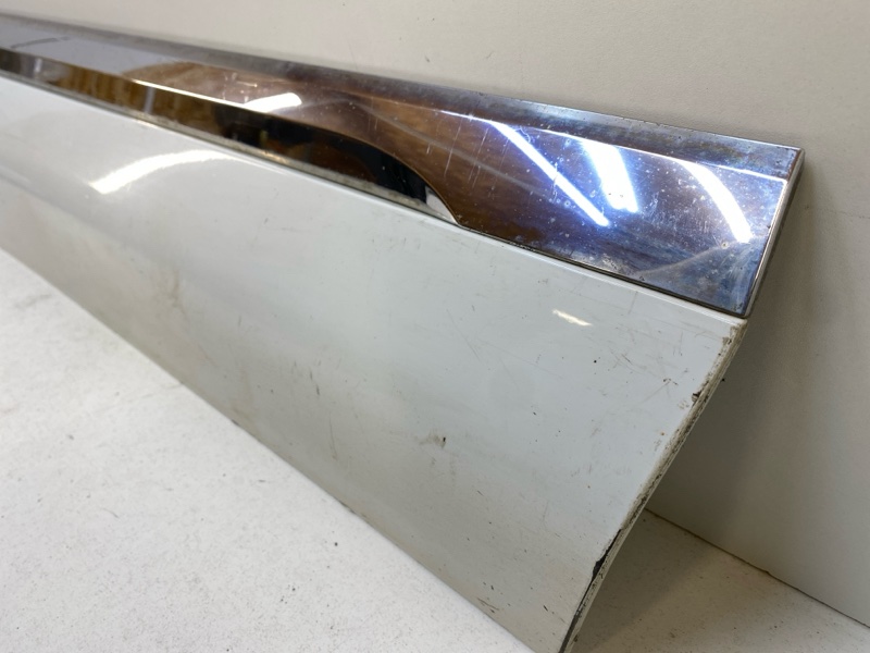 Молдинг двери