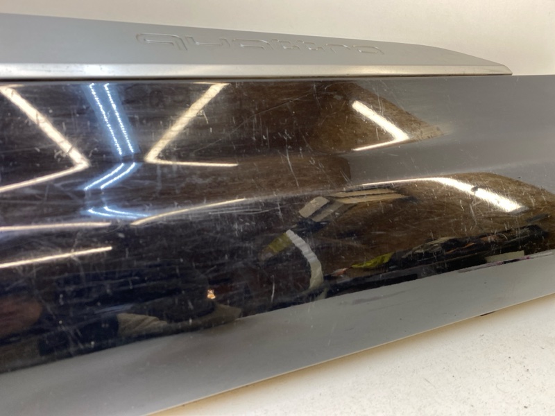 Молдинг двери