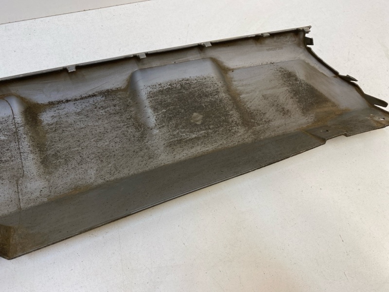 Спойлер заднего бампера