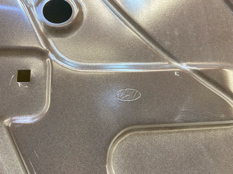 Дверь передняя левая