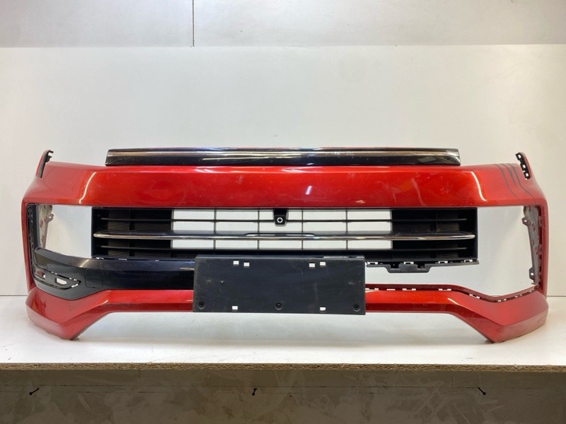 Бампер передний