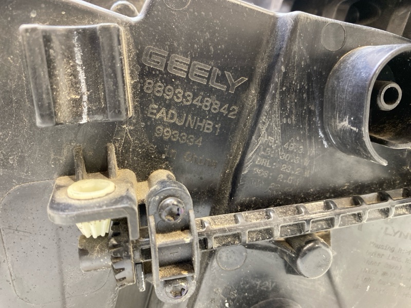 Фара правая