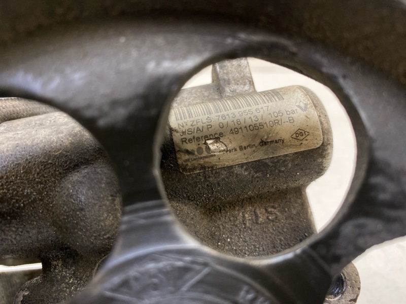 Насос ГУР (гидроусилитель руля)