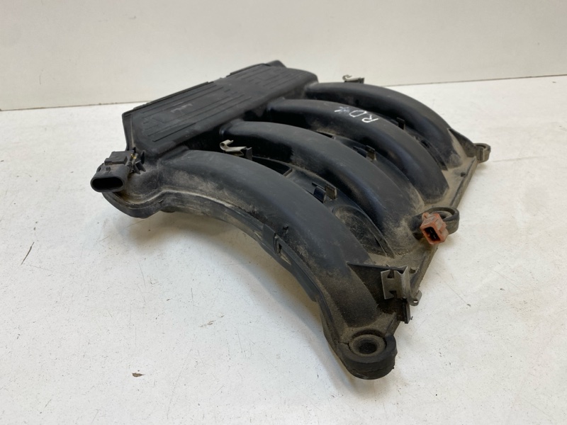 Коллектор впускной