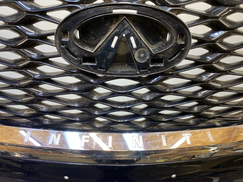 Бампер передний