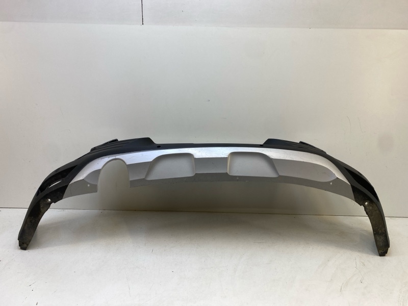 Спойлер заднего бампера