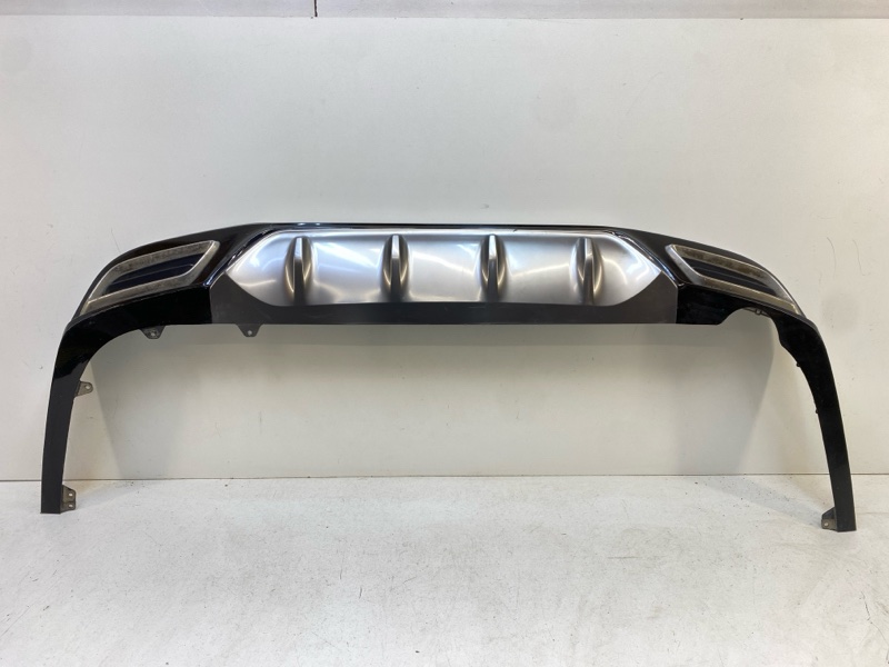 Спойлер заднего бампера