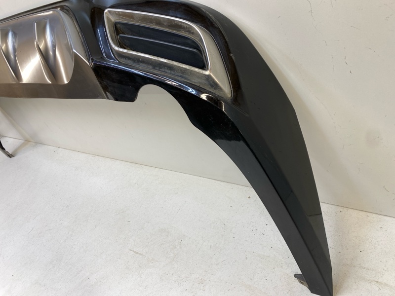 Спойлер заднего бампера