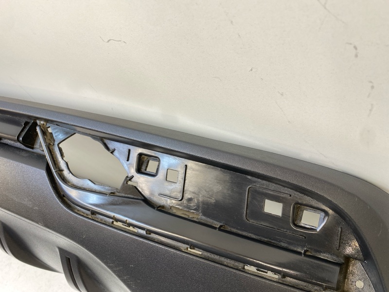 Спойлер заднего бампера