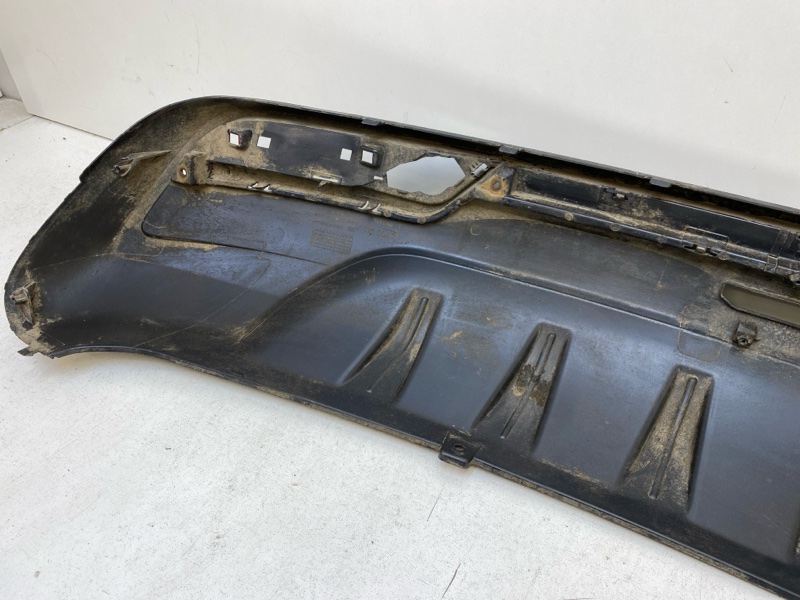 Спойлер заднего бампера