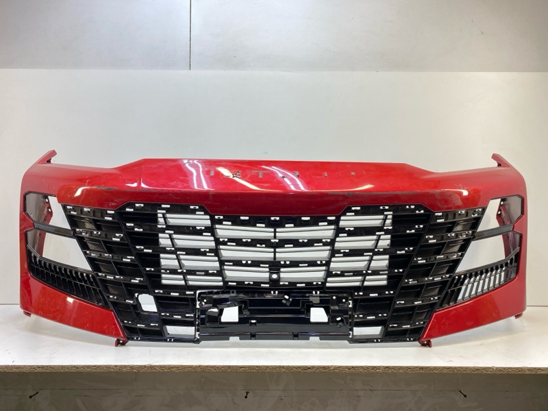 Бампер передний