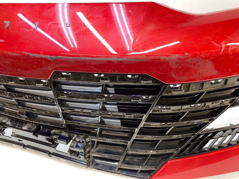 Бампер передний