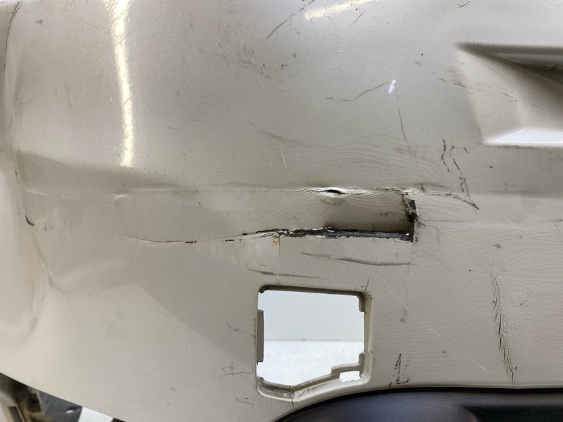 Бампер передний