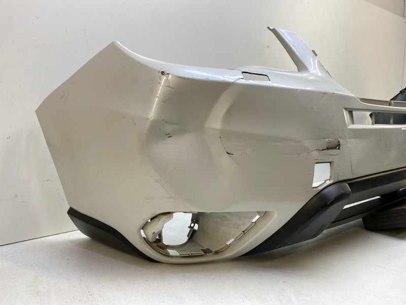 Бампер передний