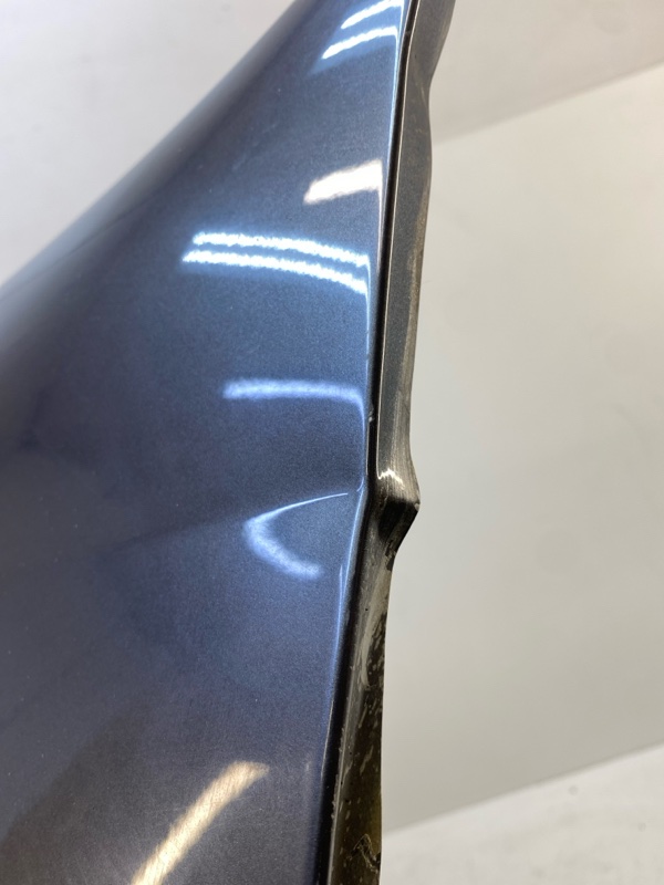 Крыло переднее левое