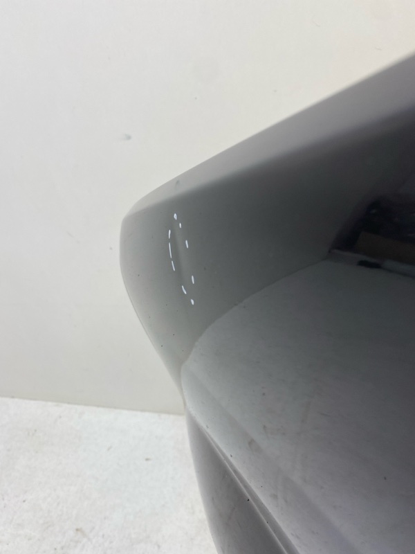 Крыло переднее левое