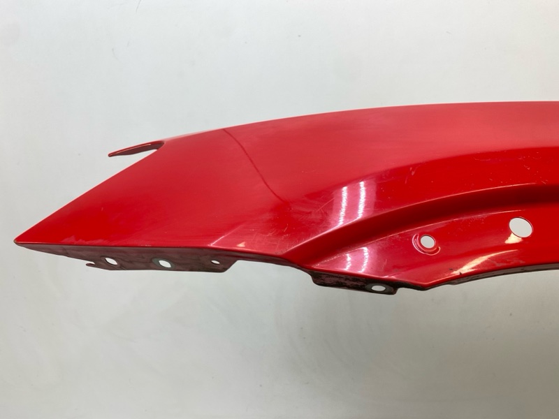 Крыло переднее левое