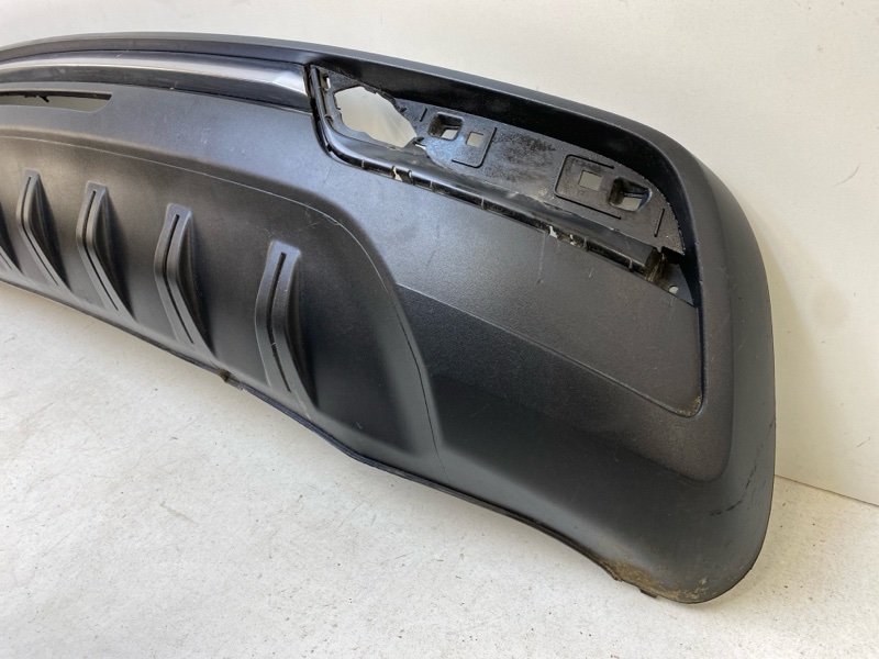 Спойлер заднего бампера