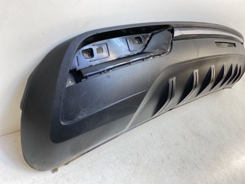 Спойлер заднего бампера