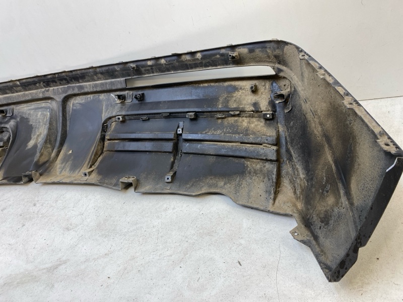 Спойлер заднего бампера