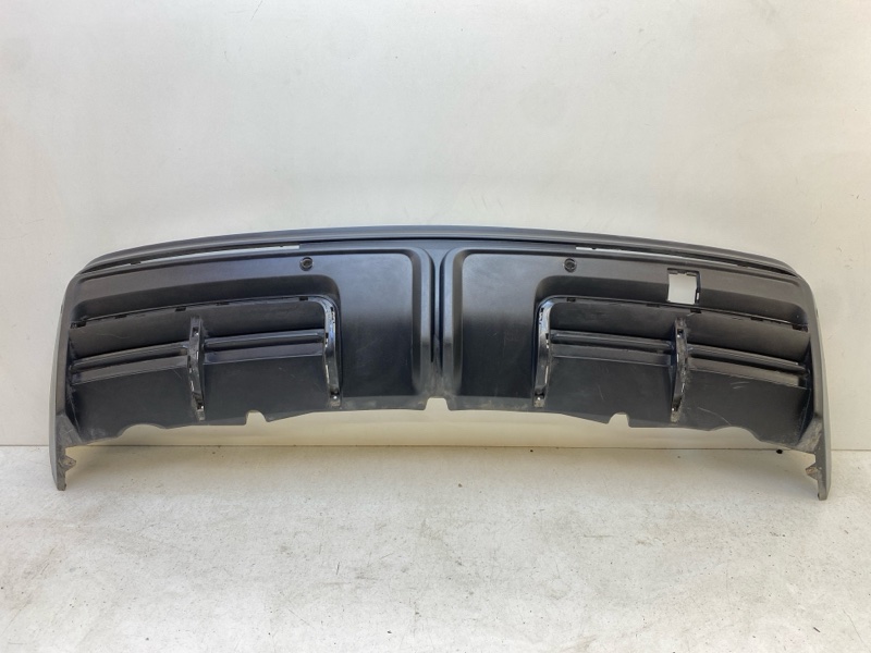 Спойлер заднего бампера