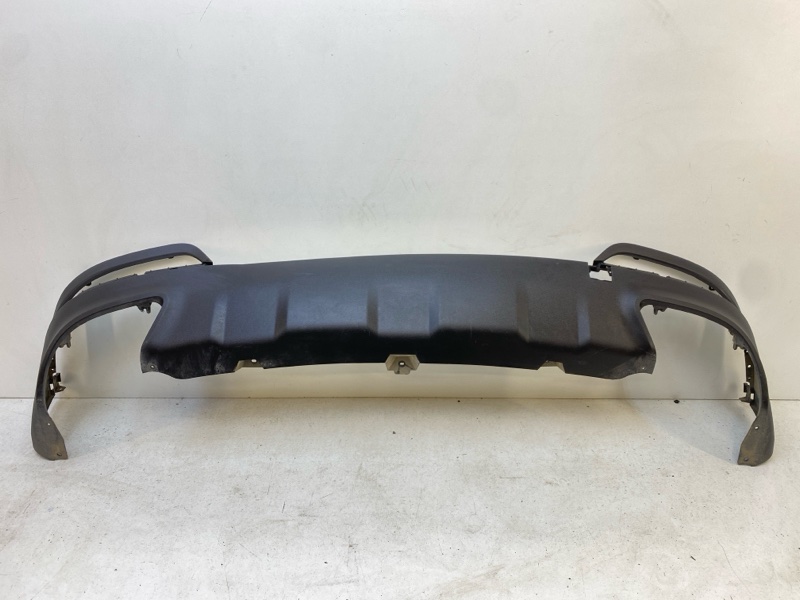 Спойлер заднего бампера