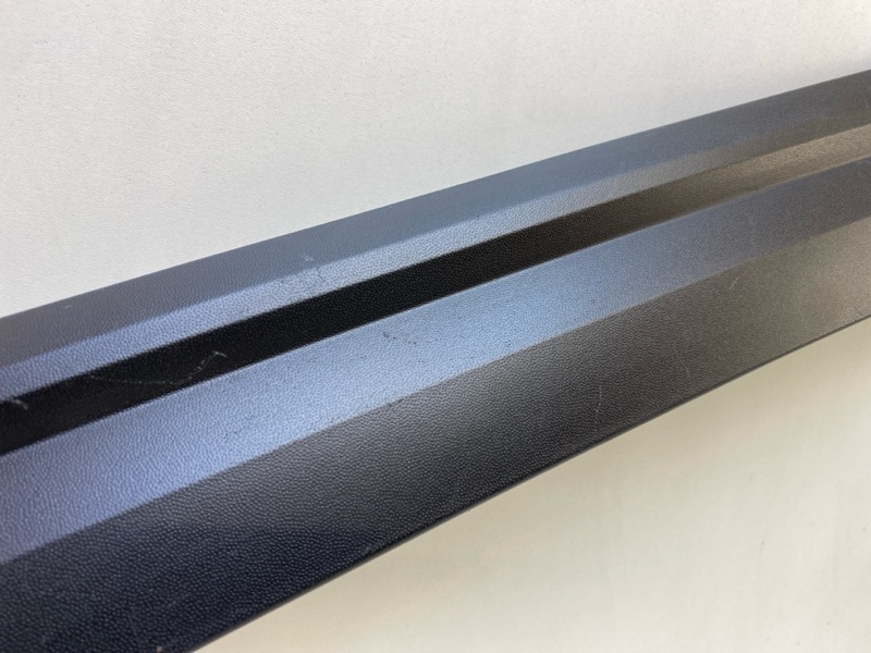 Накладка переднего крыла левого